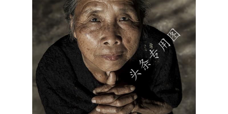 “我是外人，没资格请假伺候你妈”母子沆瀣一气，妻子适时反击