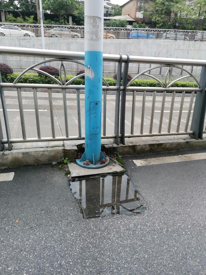 路灯主电缆和路灯配线接线图,路灯引线与电缆接头