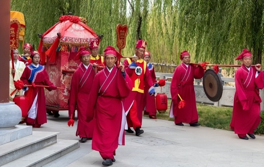 古代婚礼过程详细步骤简述,中国古代的婚礼的具体流程