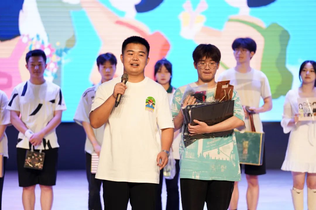 重庆市江北中学毕业典礼|情系江中青云万里