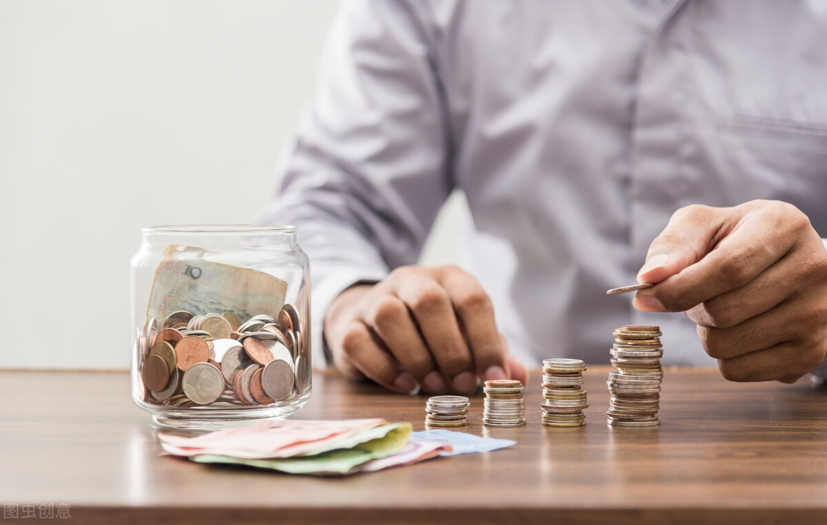 一不小心就买到高回报的虚假产品？仿冒马甲不断，歼灭非法理财平台需“打怪”升级