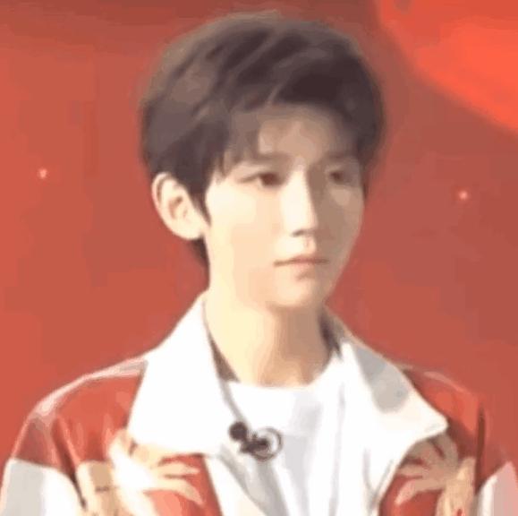 又土又浮夸，当男明星用上美颜滤镜，一个比一个怪异，太好笑了