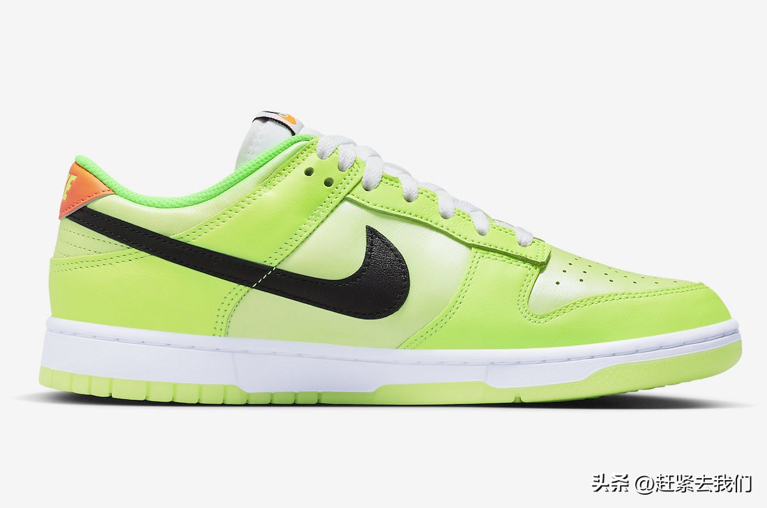 耐克白蓝冰人扣篮系列,耐克乔丹的精彩扣篮