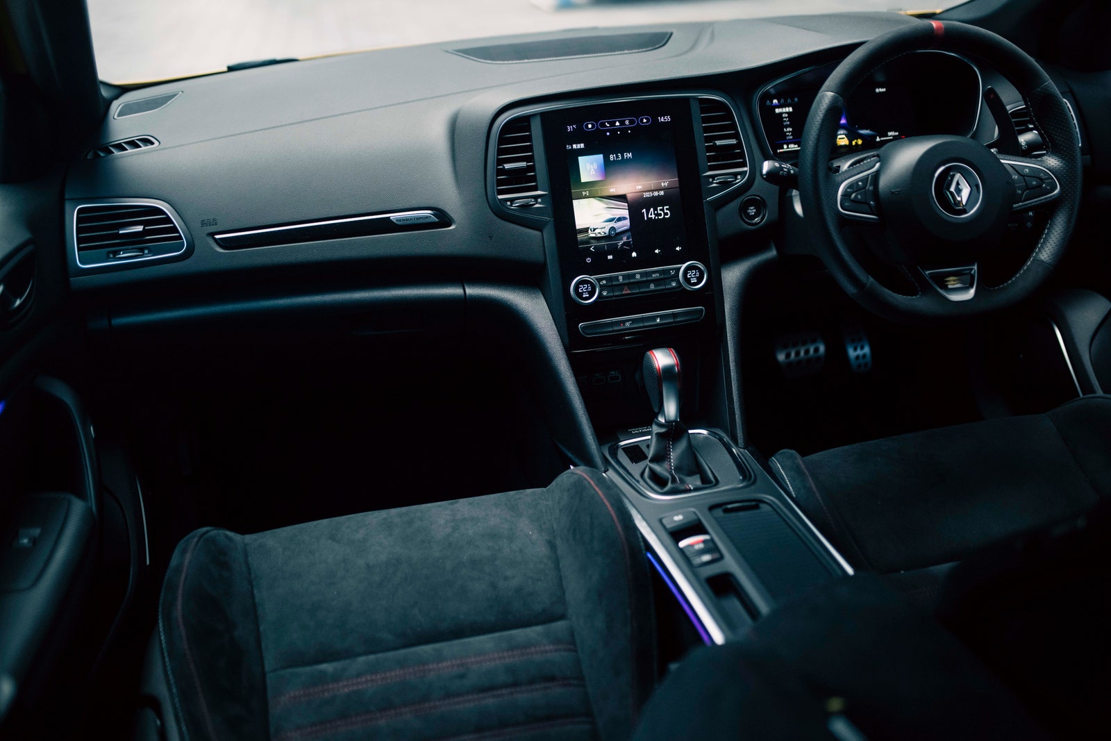 09款雷诺梅甘娜试驾,雷诺06款梅甘娜