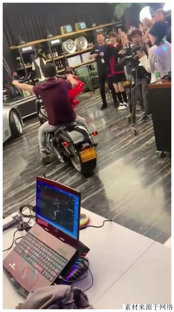 杨坤讽刺刀郎,杨坤无所谓赚多少钱