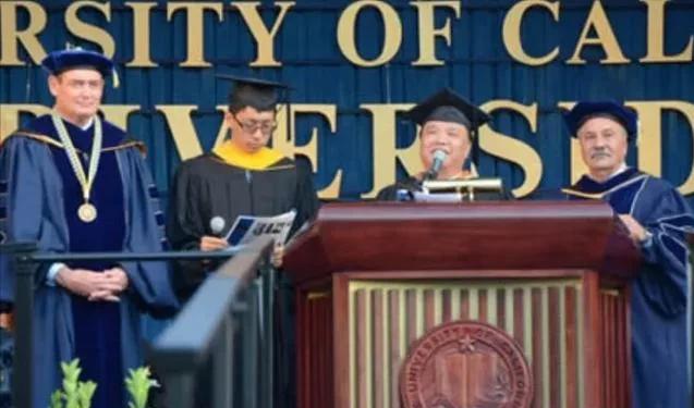 向美国捐钱的钟馨稼现状如何,钟馨稼给美国捐款