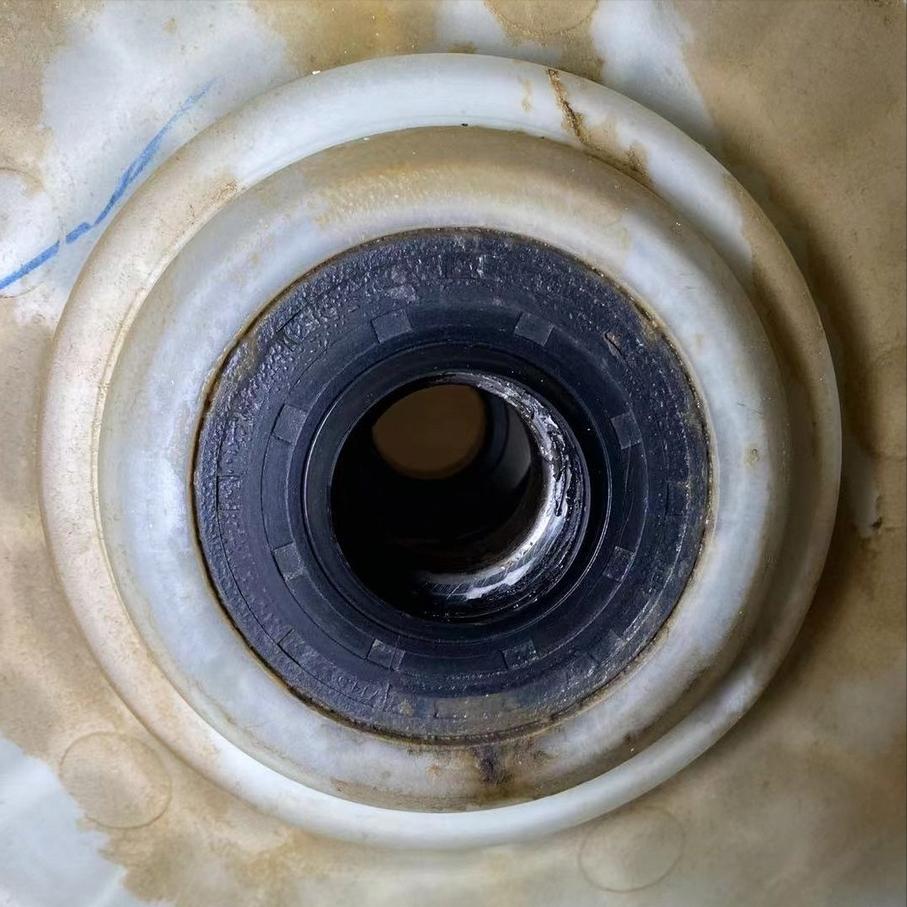 自己换滚筒轴承,修理滚筒洗衣机轴承需要什么工具