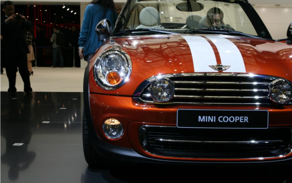 女生开车推荐车型十万左右,10万左右小女生开的新款车型