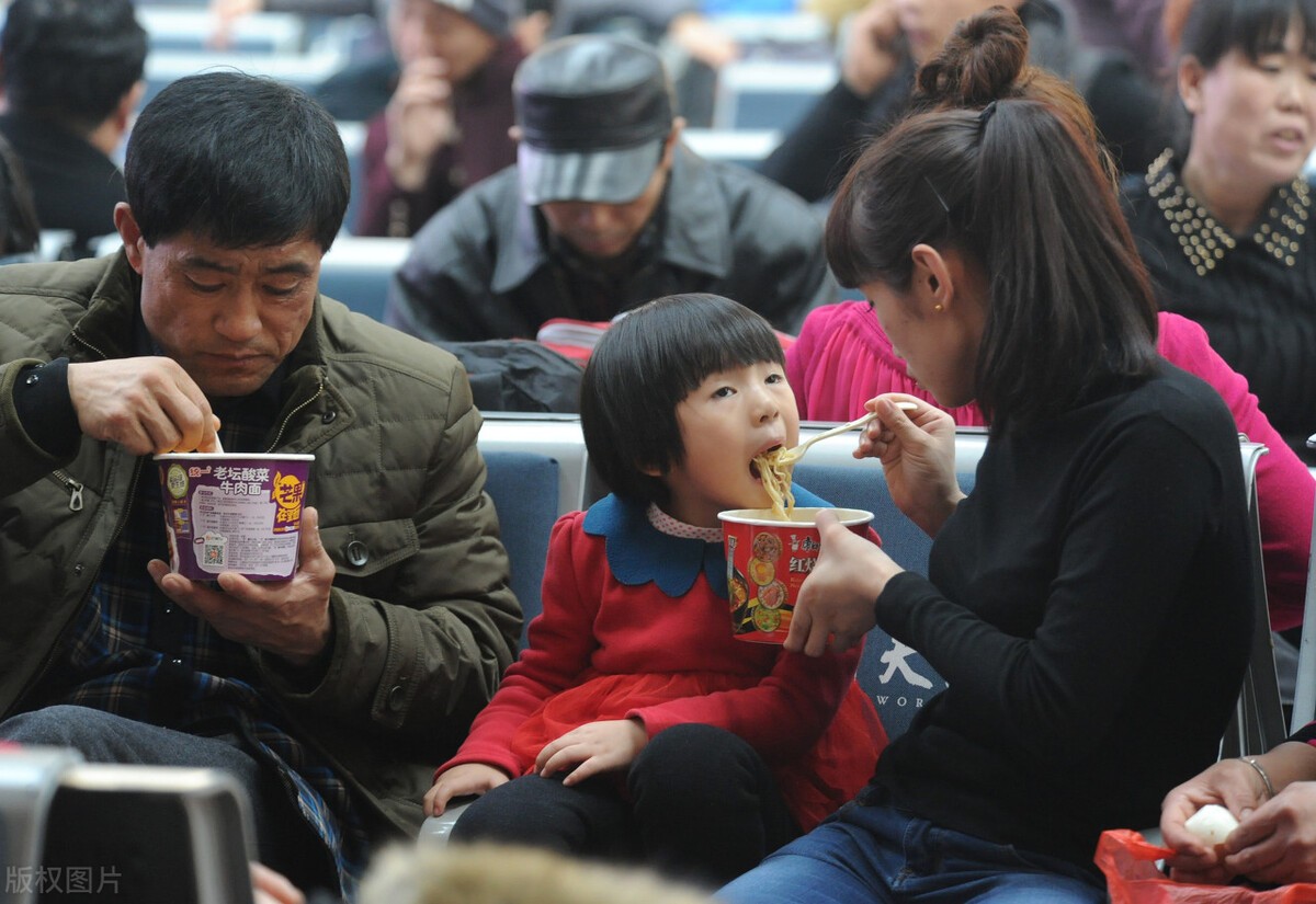 盘点不同年代的方便面,8090年代的方便面有哪些