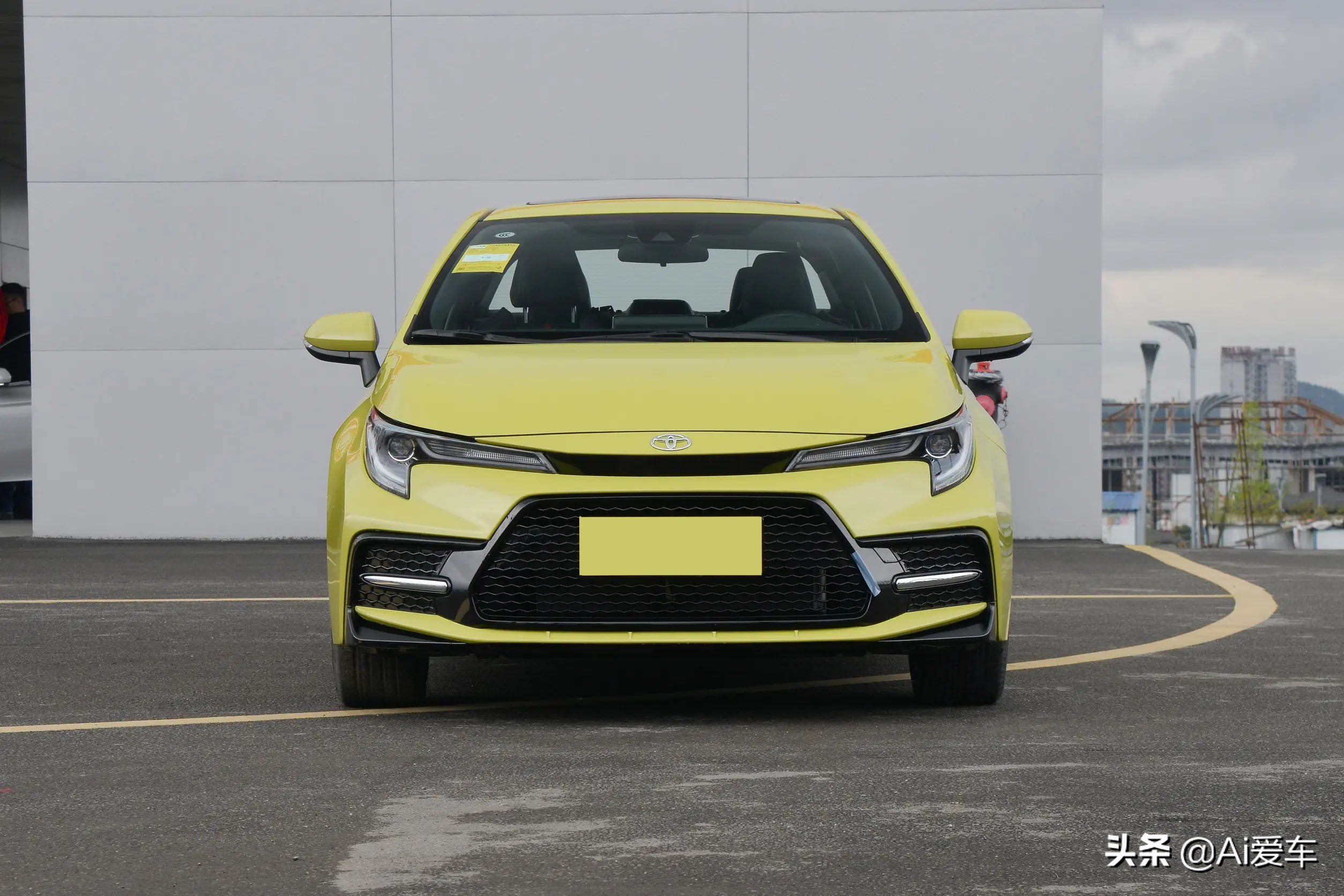 15万左右suv推荐丰田雷凌,穷人不要碰的三款车丰田雷凌