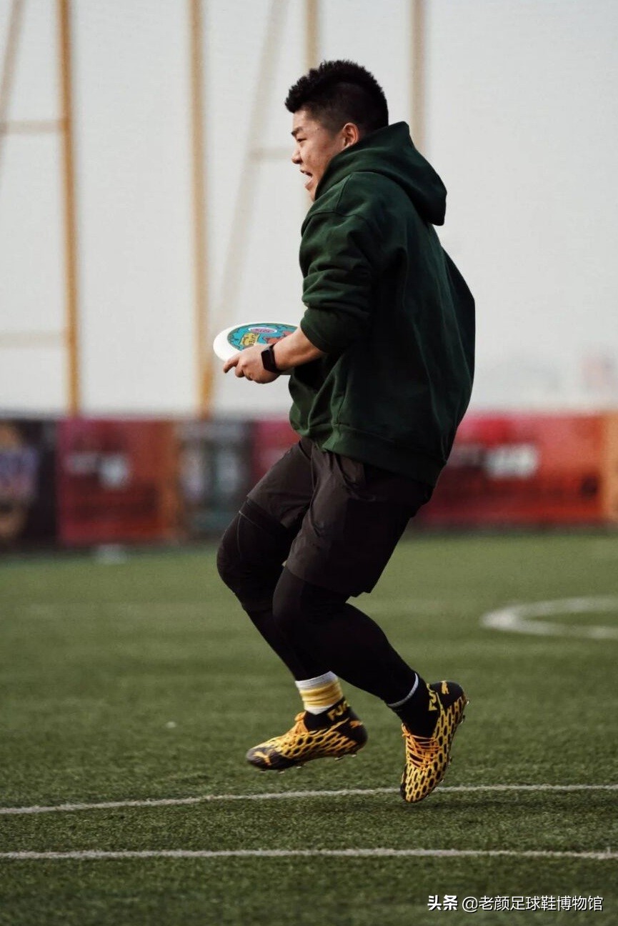 中国足球野球现状,中国足球职业球员踢野球