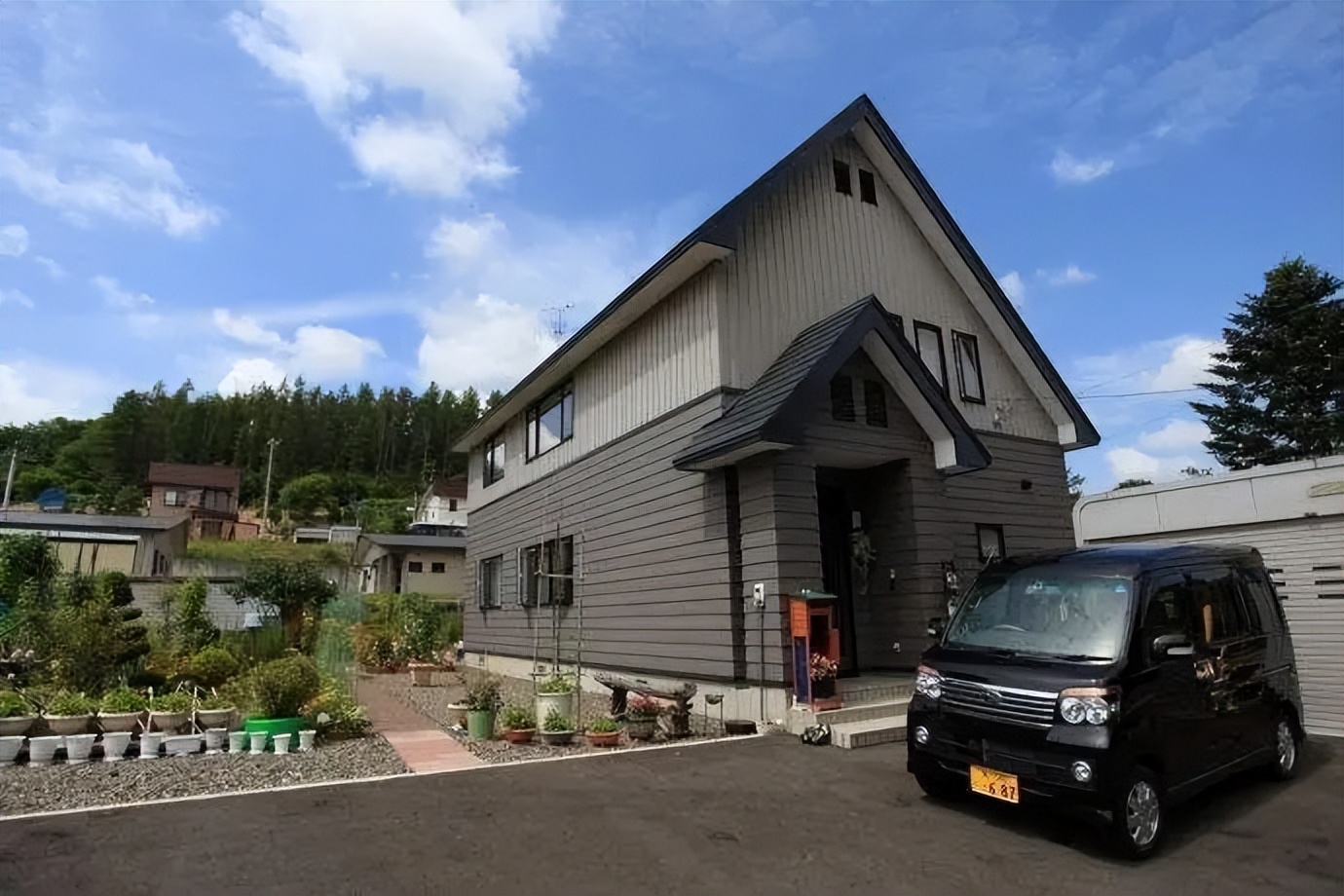 中国女子买70万平无人岛在日引争议，有人竟称“入侵冲绳第一步”