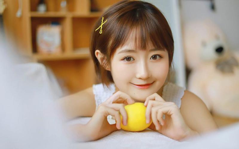 暗恋你的女生故意不理你,女孩子故意不理人怎么办