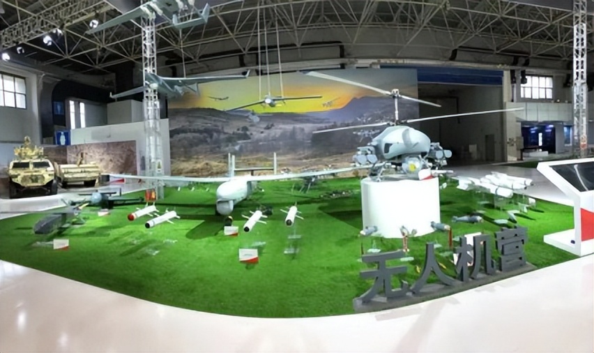 头顶一块布，世界我最富（二）“中东双十一”购物清单盘点