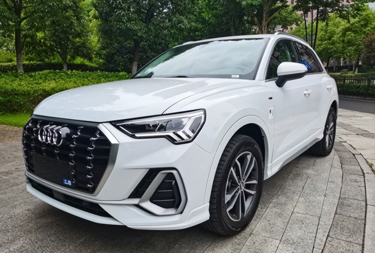 即将登场号称德系亲民王2.0t配8at,这三款车又大又豪华全部搭载10at