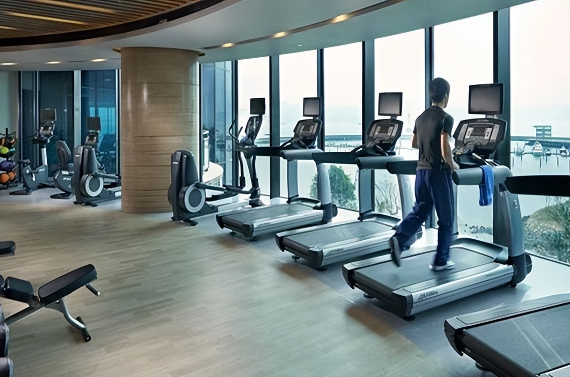 健身房加盟经营模式有哪些,健身房加盟有前景吗现在