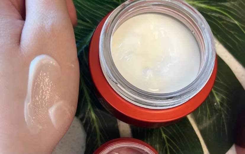 40岁以上选什么面霜比较适合,40岁左右用什么面霜比较好