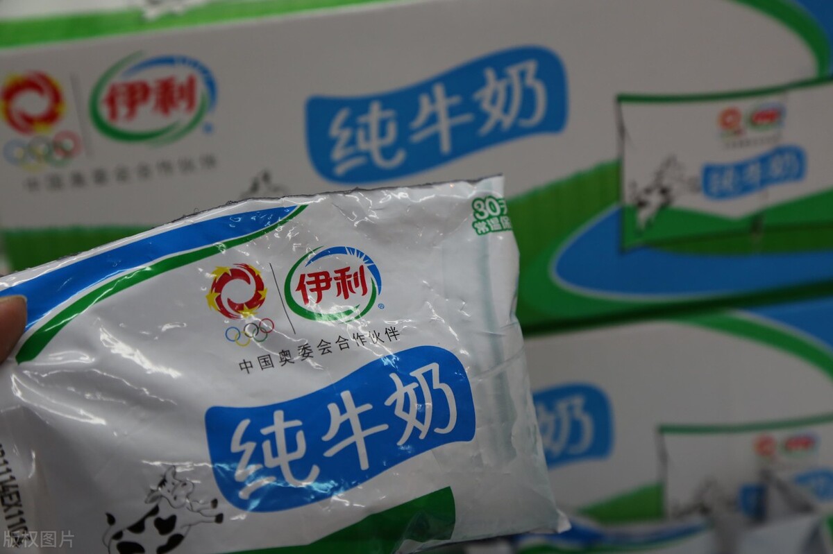 金典和特仑苏哪个比较贵,金典特仑苏为什么卖那么贵