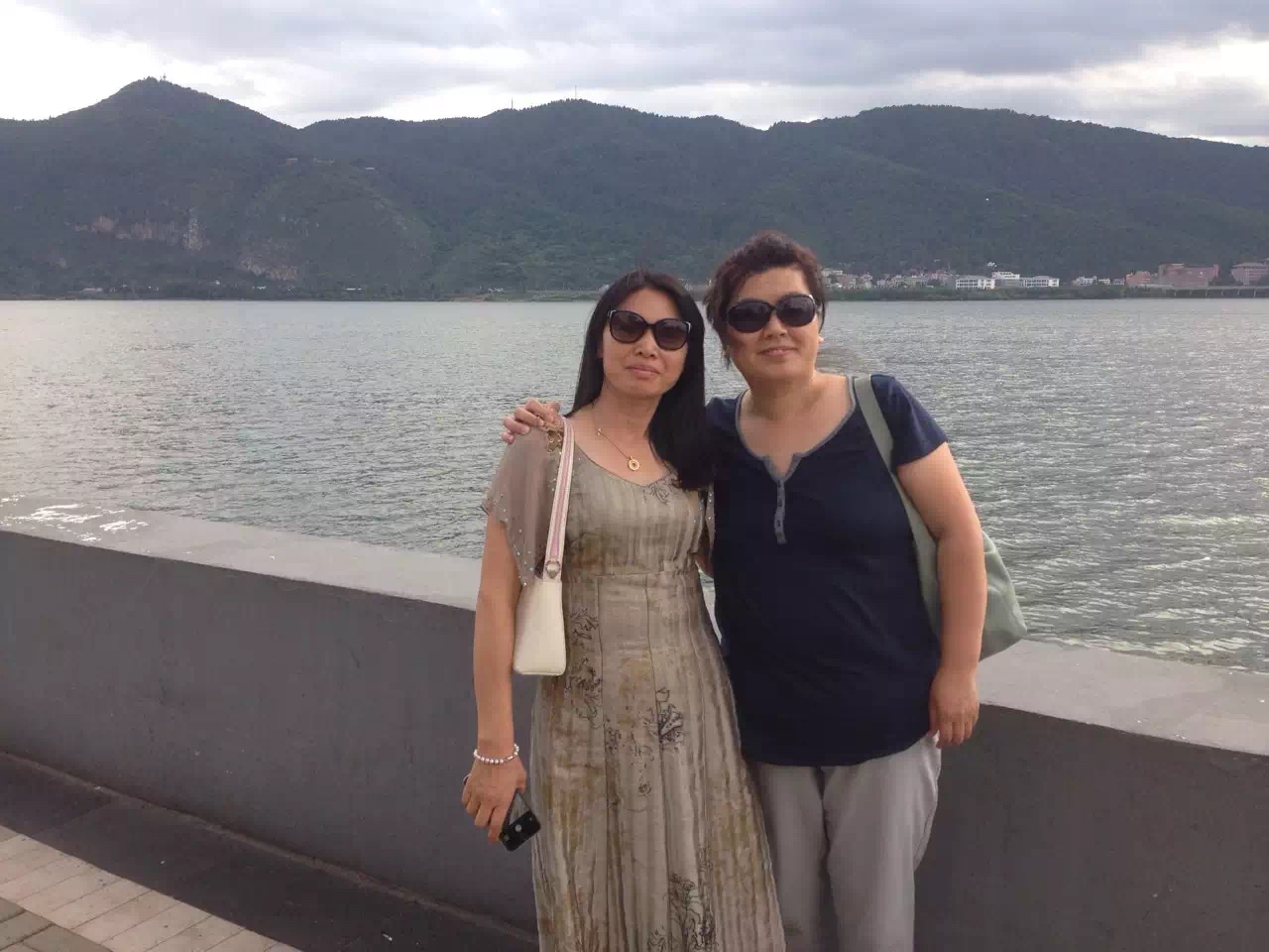 多伦多园丁猴哥猴嫂三十年经历44:买完新房子睡不着觉，半夜跑了