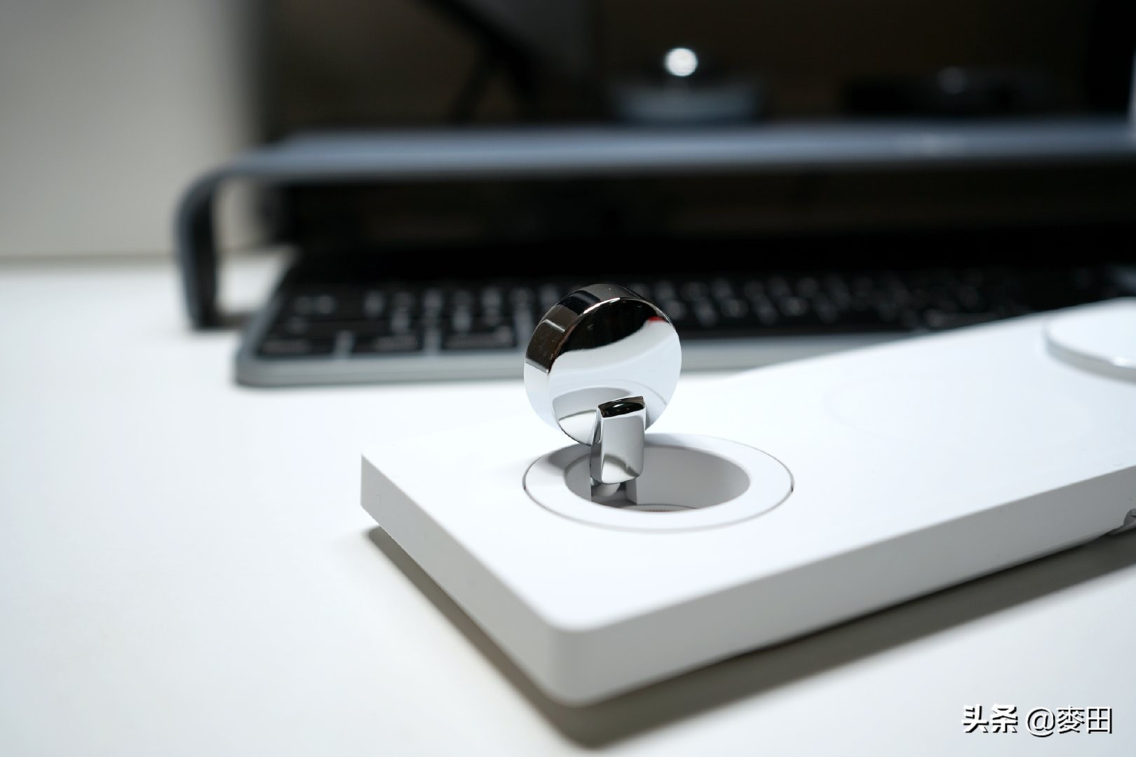 iphone13mini充电无反应,iphone13充电线没有usb