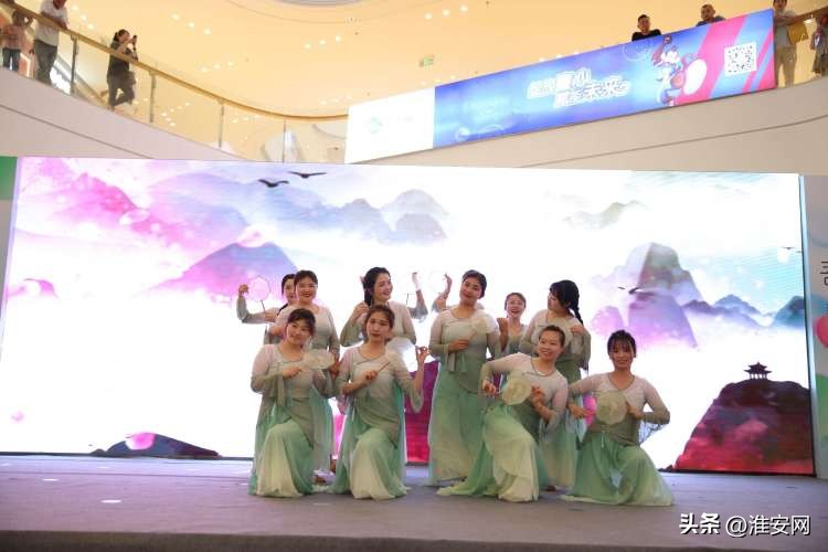 放飞梦想幼儿园文艺汇演,放飞梦想幼儿园节目