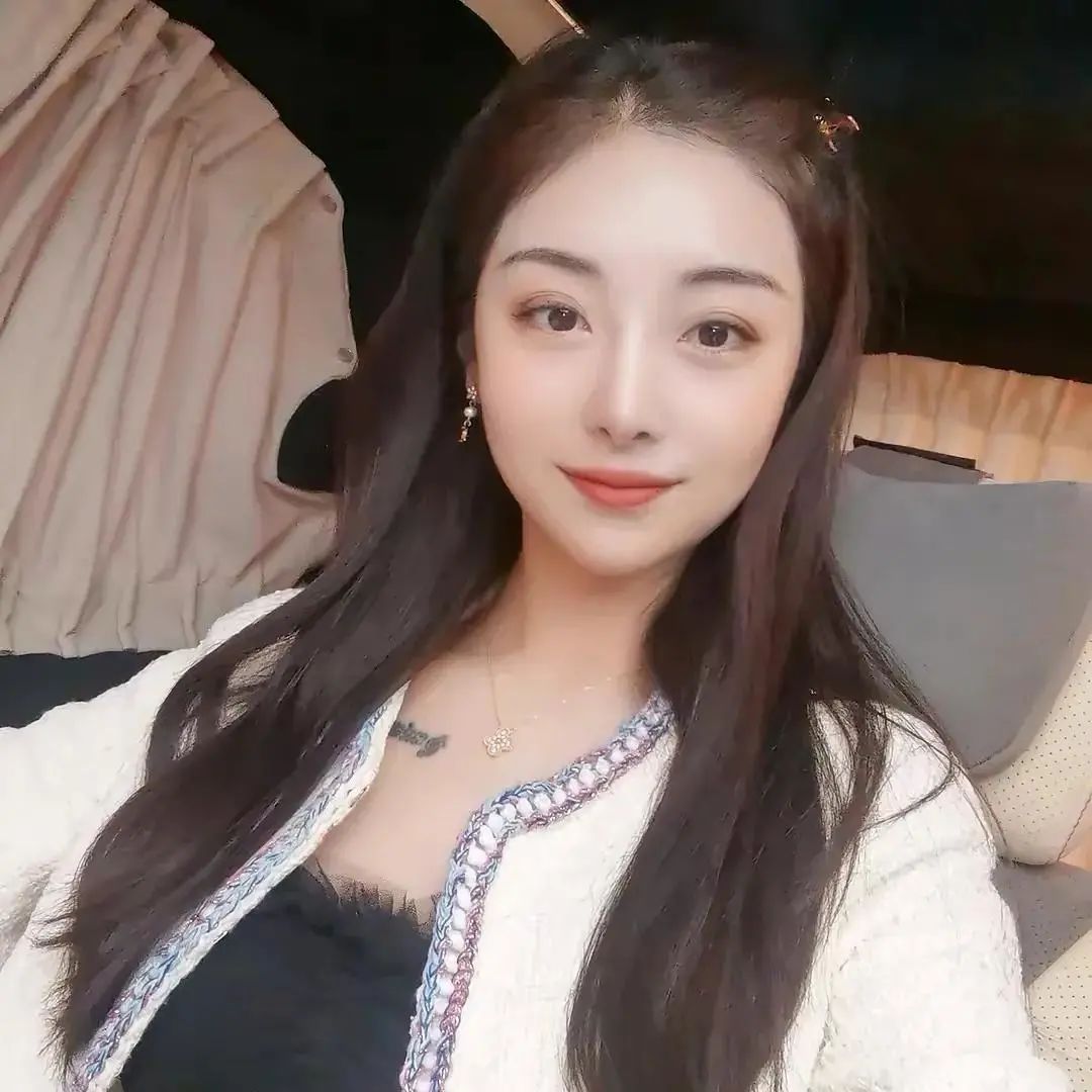 叶海洋的混血女儿现在多大了,生五国混血的单亲妈妈叶海洋