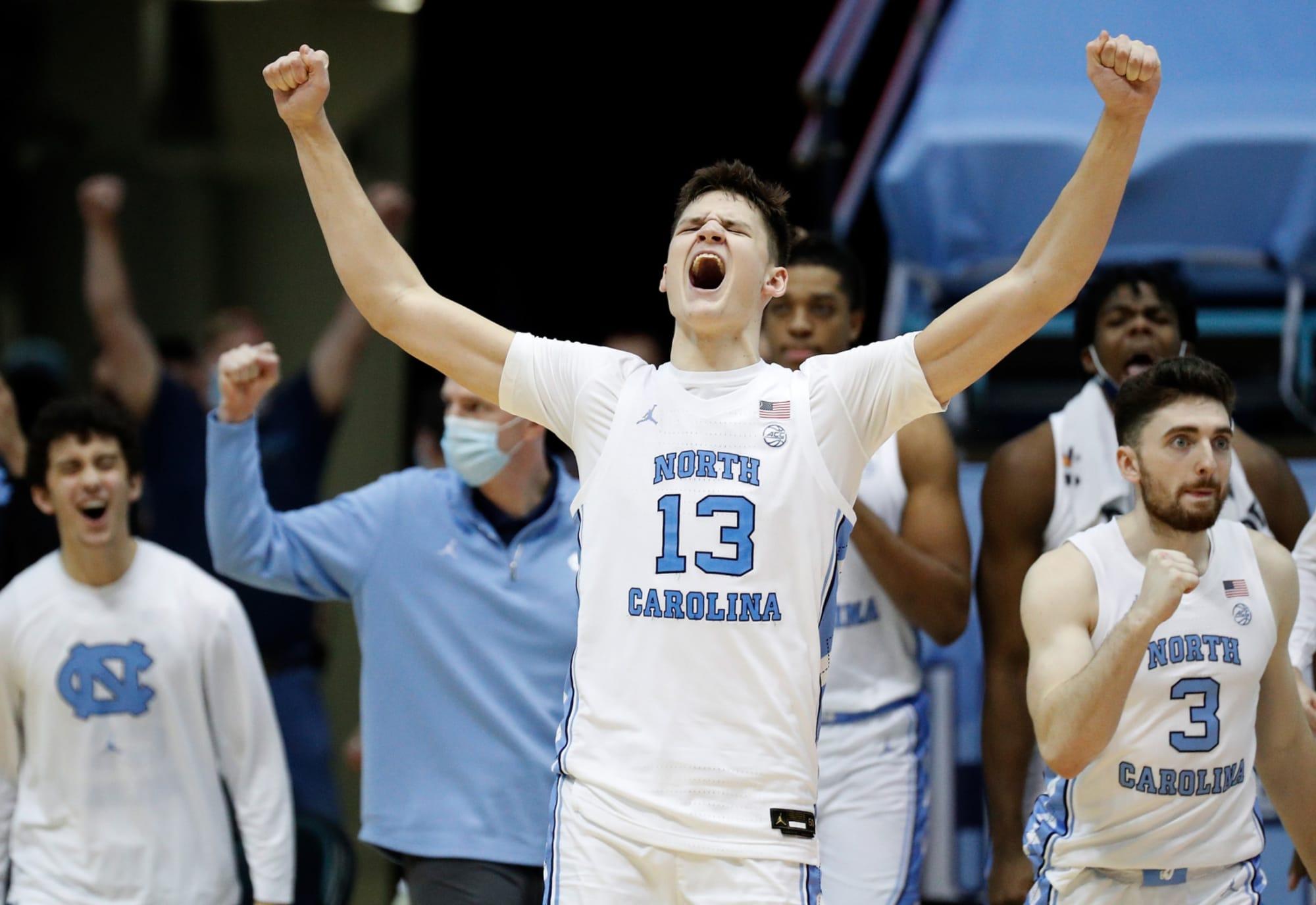 身高2米16，单场16分10板11帽！全美第二中锋，这么强都落选NBA？