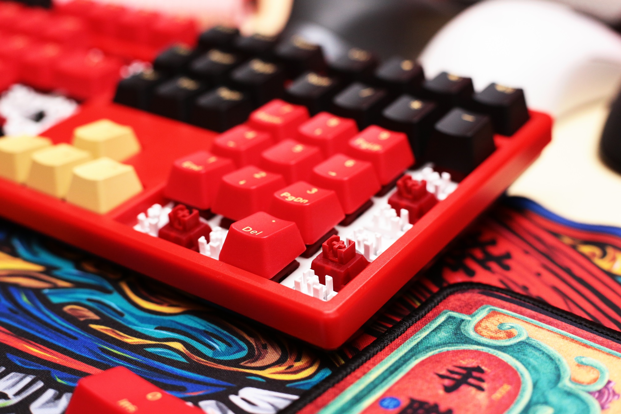 高斯hs108t和黑峡谷x5pro,高斯hs108t与3104哪个好