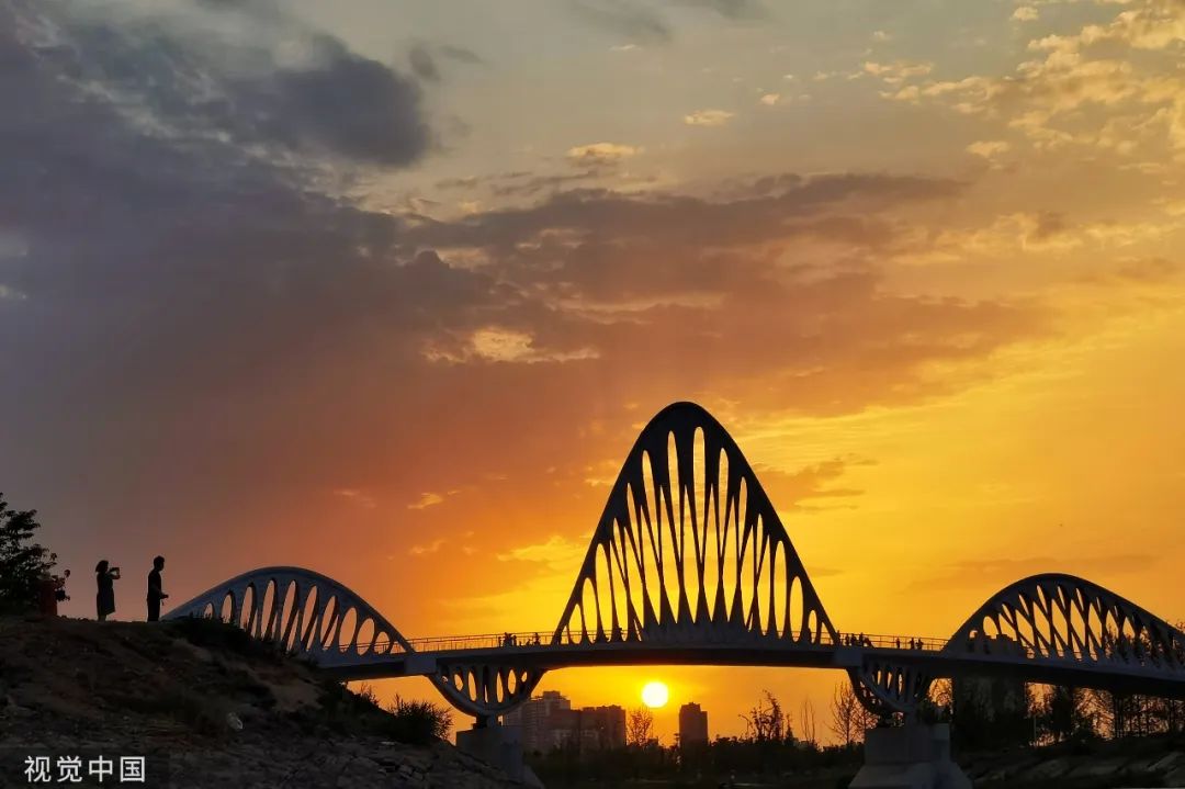 那些描写夕阳的绝美诗句,描写夕阳的绝美诗句