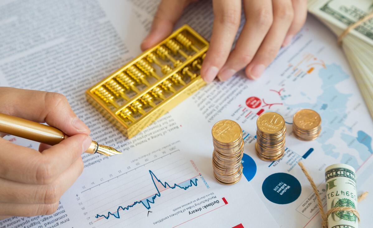 未来十年老百姓最值得看好的行业,2023年商业行业大洗牌的原因