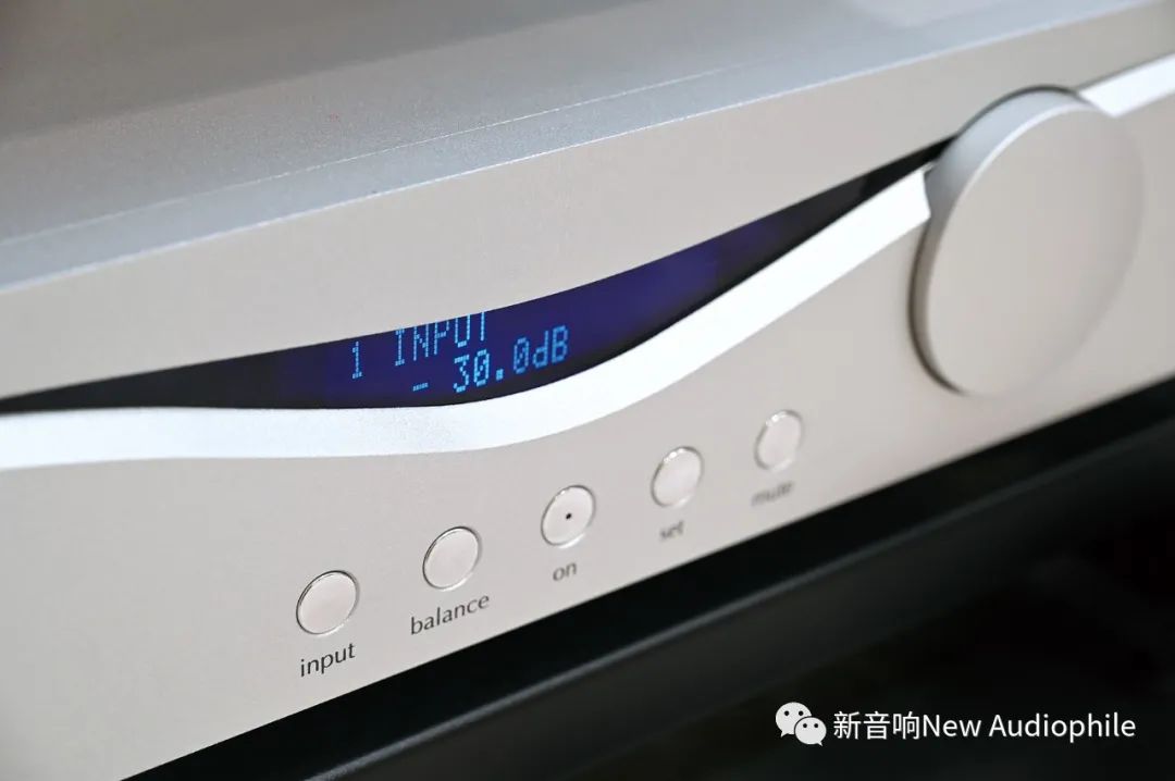 意大利歌匠AudiaFlighStrumento旗舰前后级