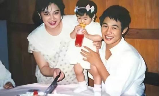 功夫巨星李连杰的资产,功夫巨星系列李连杰档案