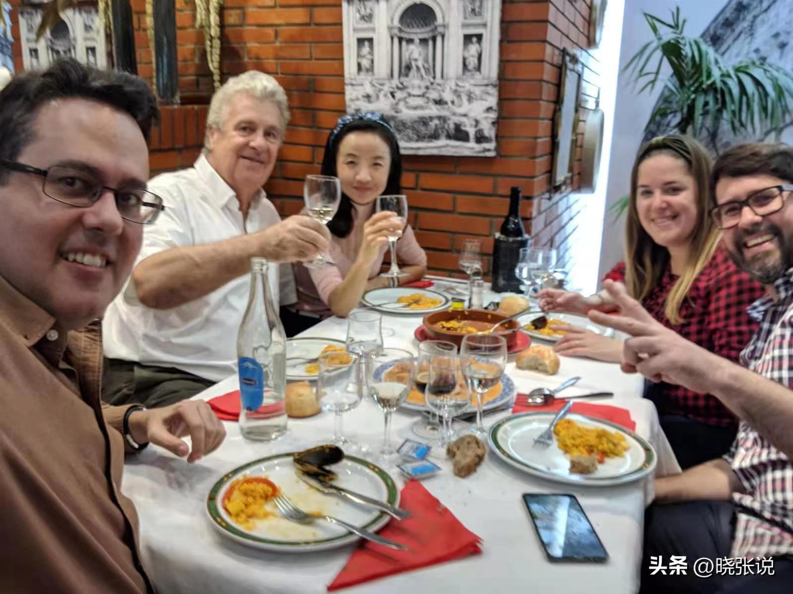 内蒙姑娘嫁西班牙,内蒙古女孩嫁到西班牙74岁老头