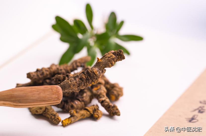 脾胃湿热运化不好吃啥中成药,脾胃不好的人怎么清热利湿呢