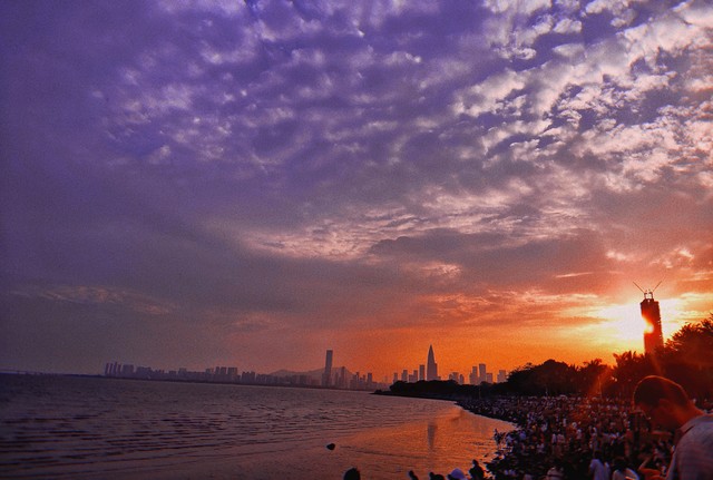 男朋友说你能养活自己就行,男朋友说别人那么会挣钱怎么回复