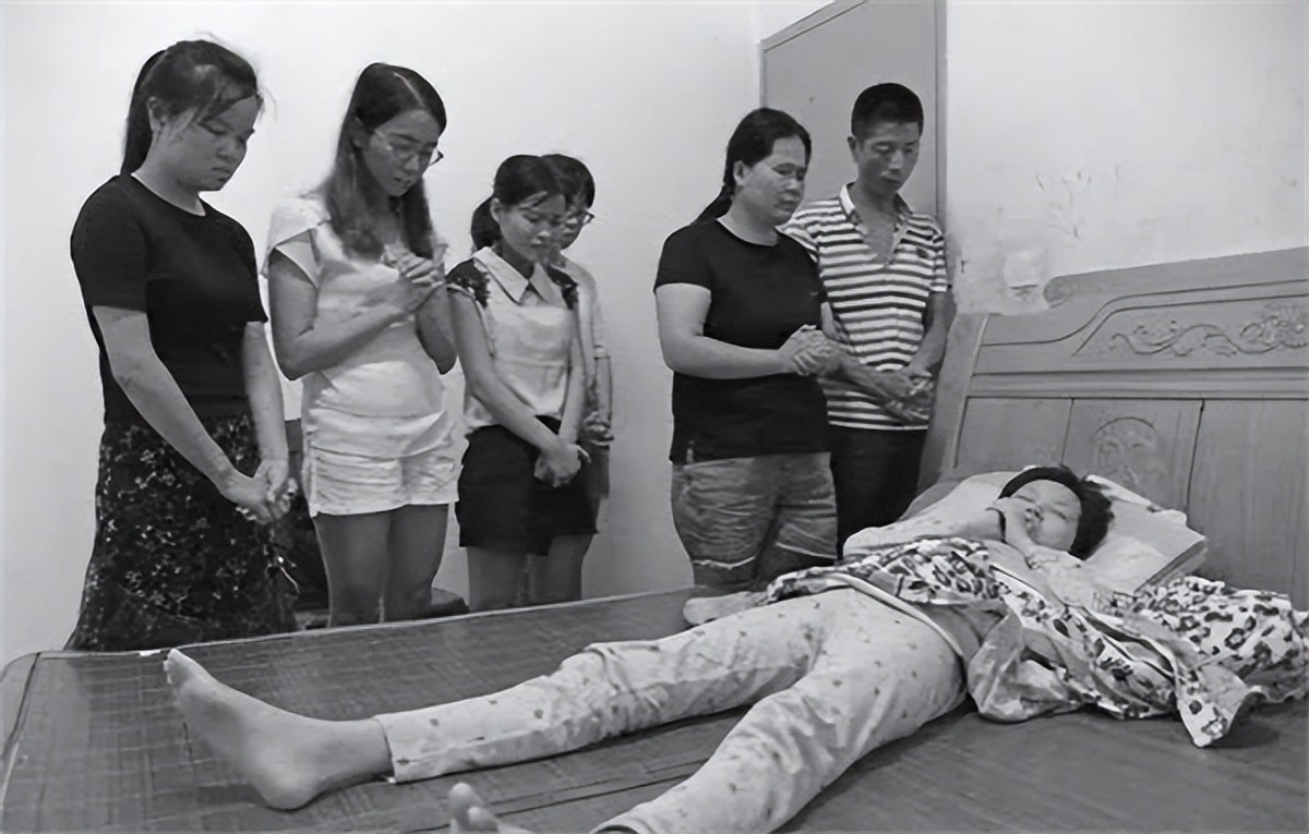 15岁白血病女孩的悲情心愿,4岁白血病女孩临死前说的话