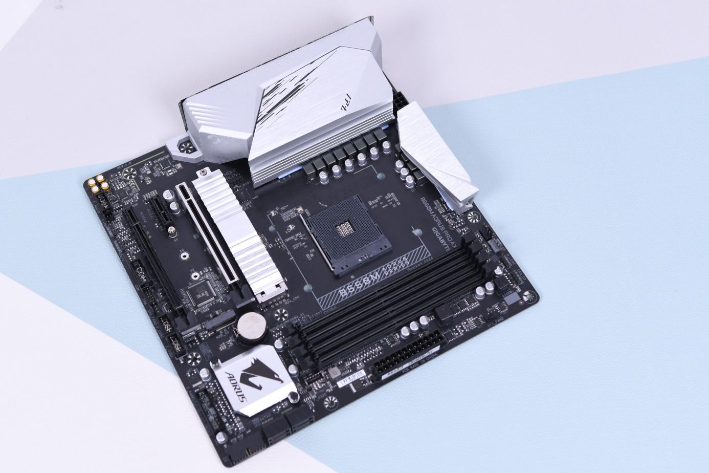 apu可以配独显吗,apu能不能加独显