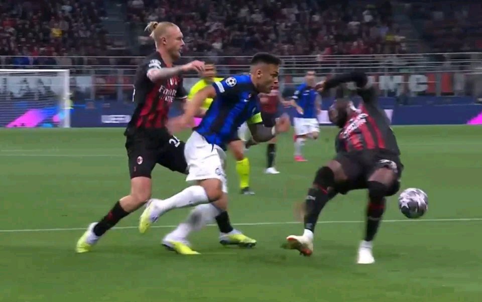 欧冠决赛ac米兰被利物浦逆转,欧冠规则淘汰规则