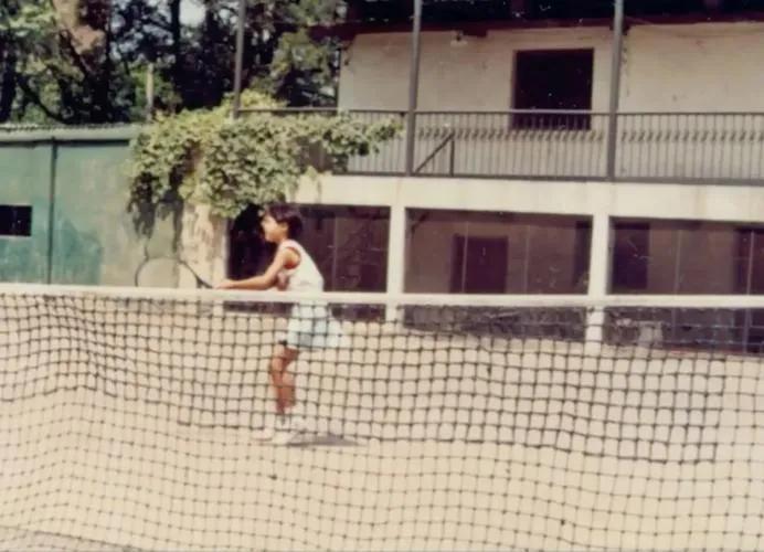 “网球天后”李娜：15岁爱上教练，24岁结婚，用前途赌他不会变心