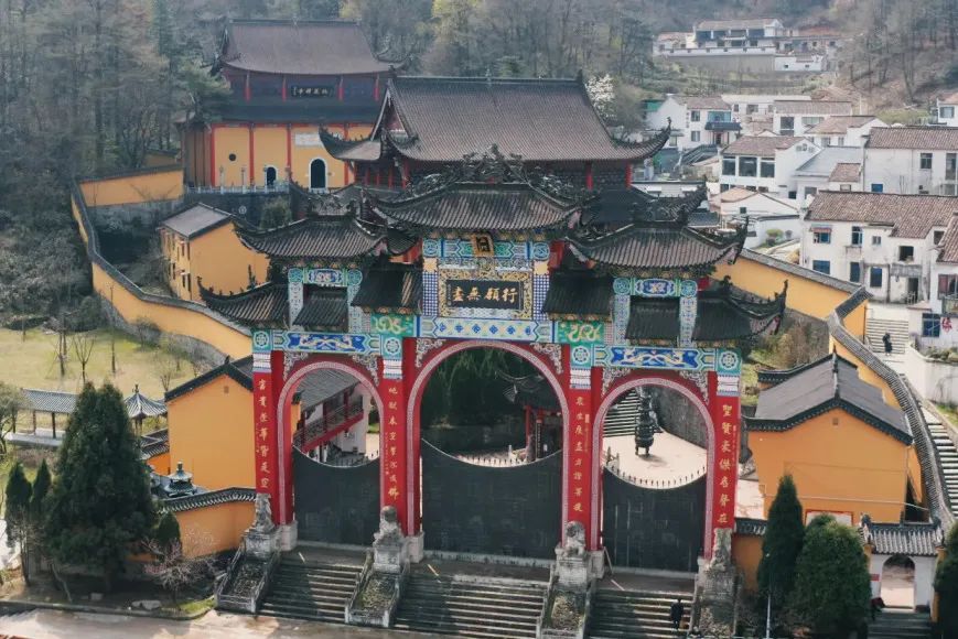 安徽省九华山莲花佛国,莲花佛国九华山视频