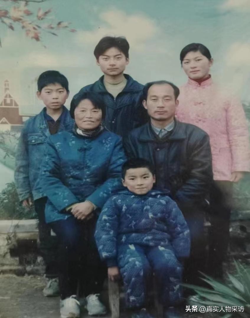 90后小伙在上海卖房年入500万,90后小伙上海卖房年入500万