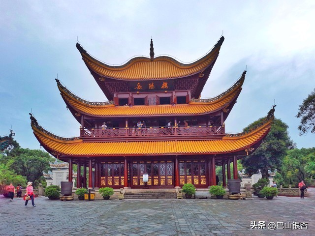 湖南这所一本院校,就业前景堪比211、双一流大学,月薪15900元