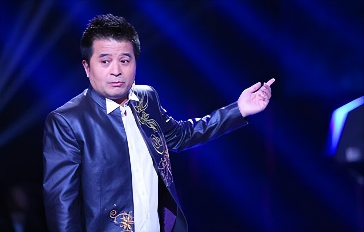 毕福剑离开央视后现在有退休金吗,央视主持人毕福剑又要重返舞台么