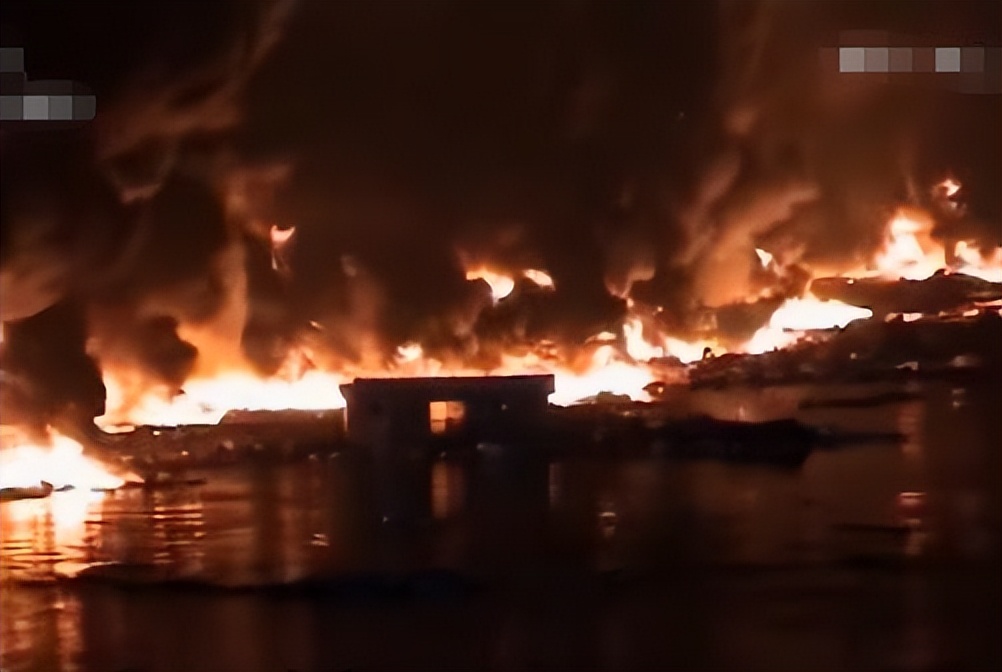 日本最大的地震2011,1995年日本特大地震的真实影像