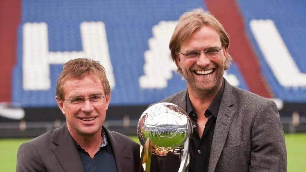 德国足球教父,德国名帅执教曼联