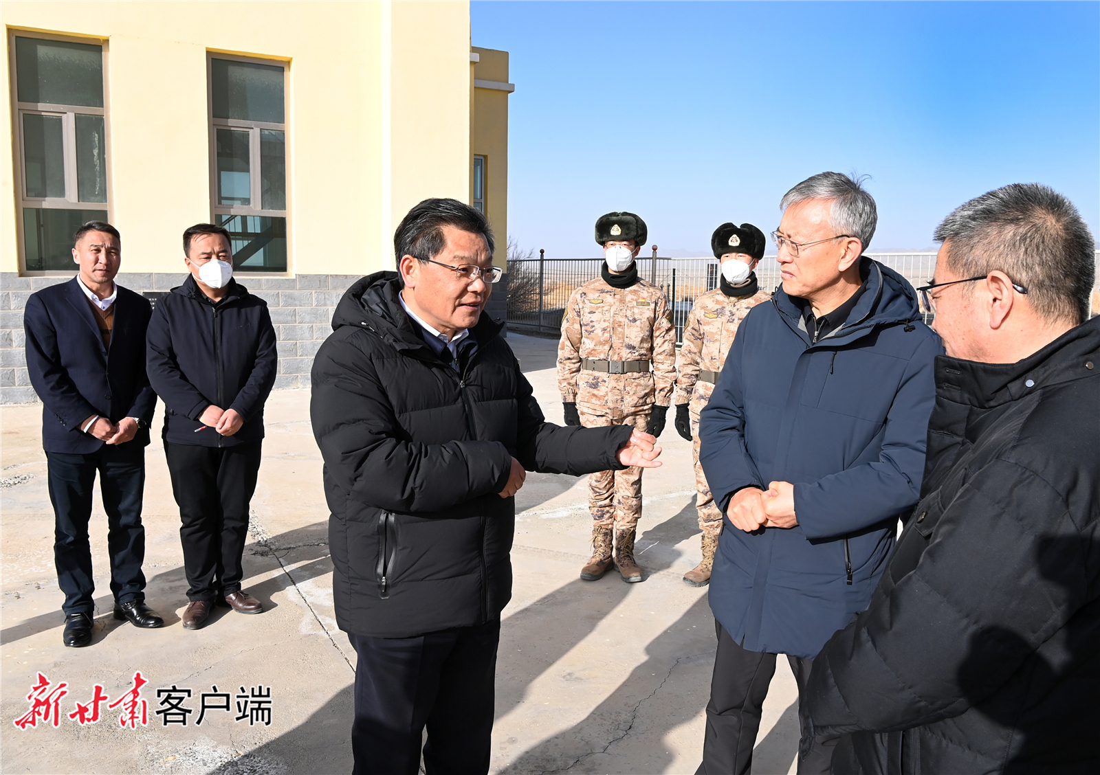 任振鹤强调：以“八个着力”为统领推动高质量发展加快融入新发展格局努力绘就团结兴边产业富民的新画卷