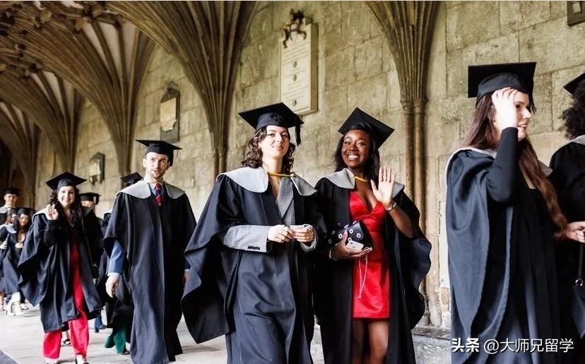留学英国一年学费及生活费要多少,去英国读博一个月生活费