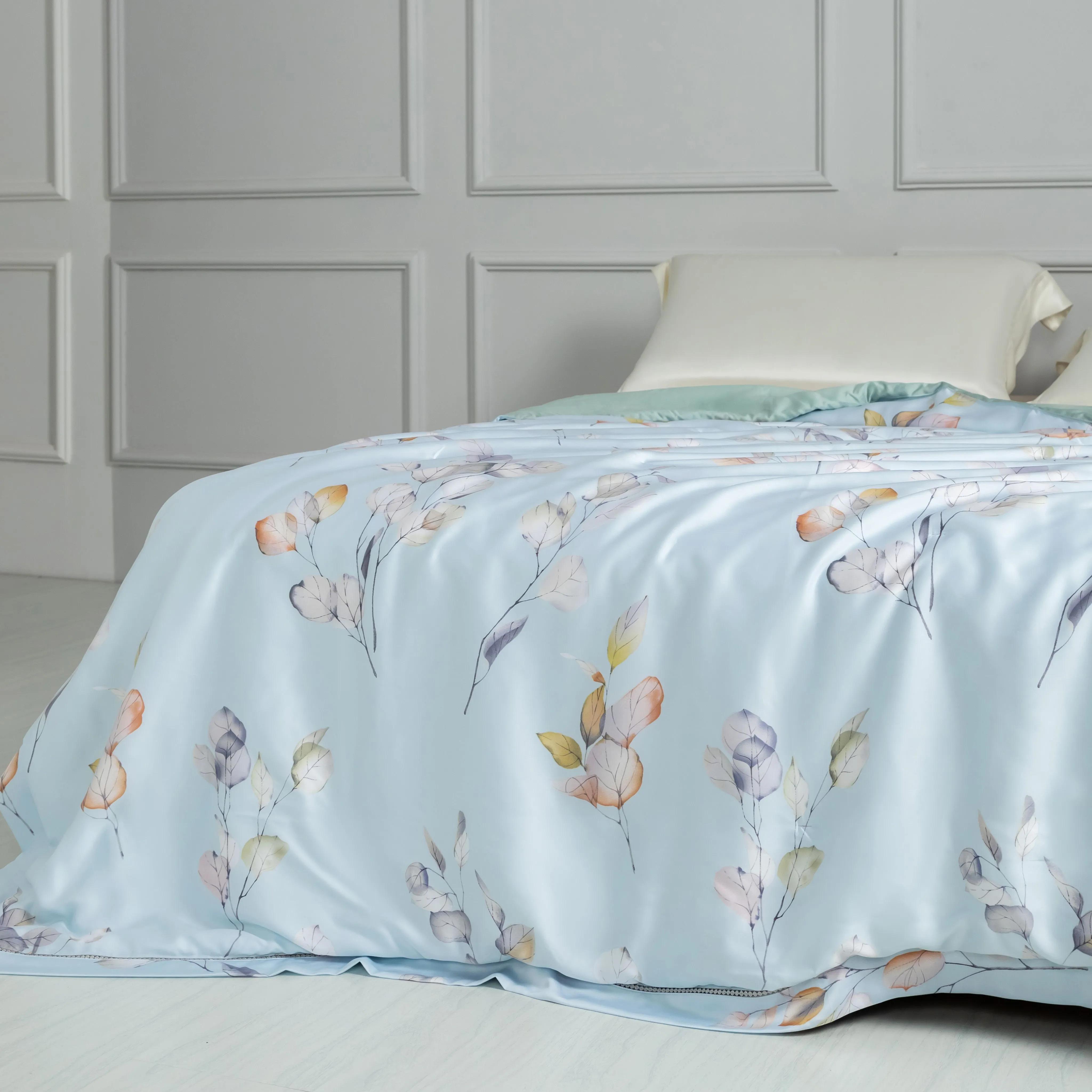 蚕丝被对身体有何益处,蚕丝被对人体的好处和功效