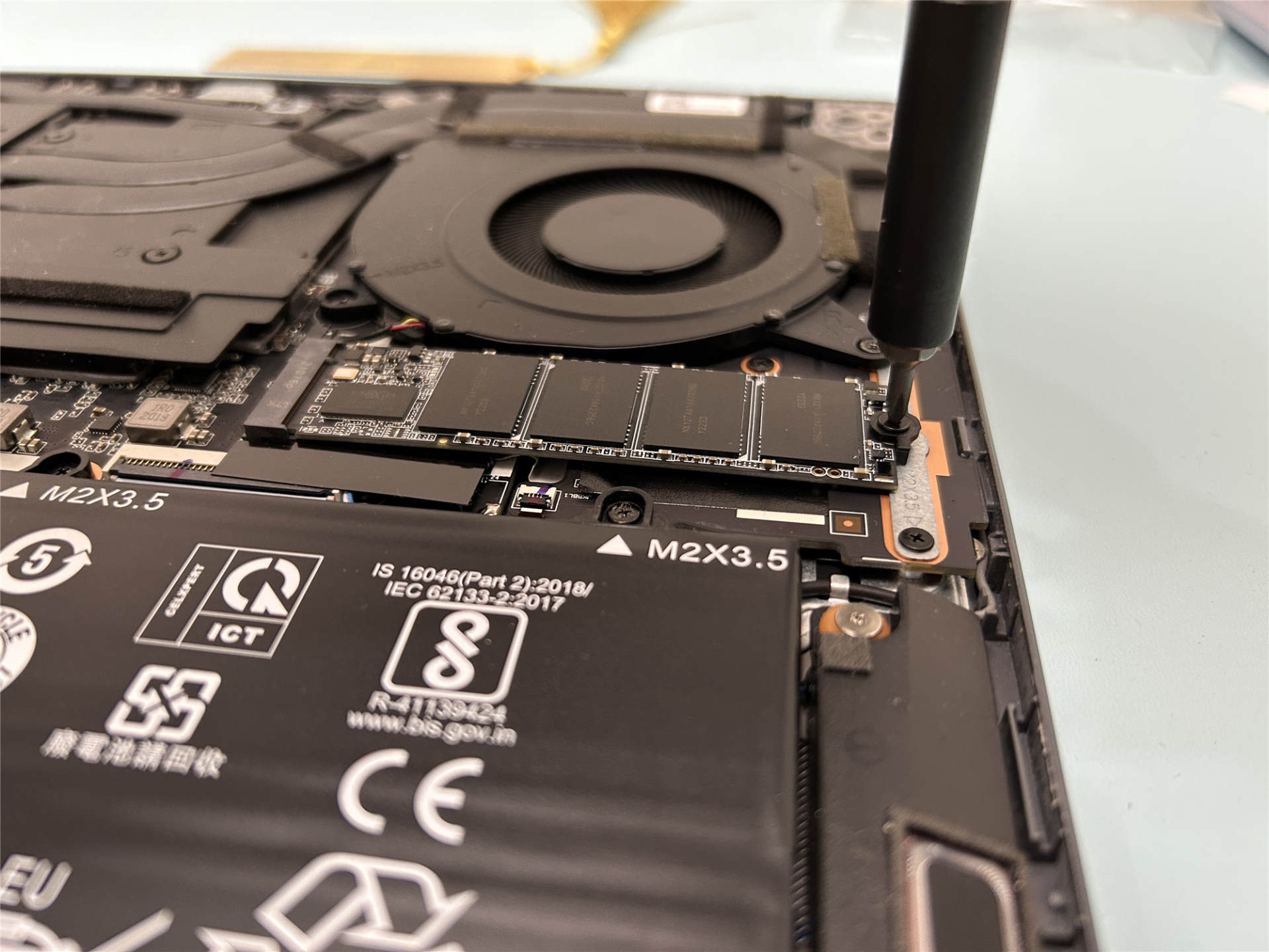 联想拯救者r9000x怎么使用,联想拯救者r9000p配置升级