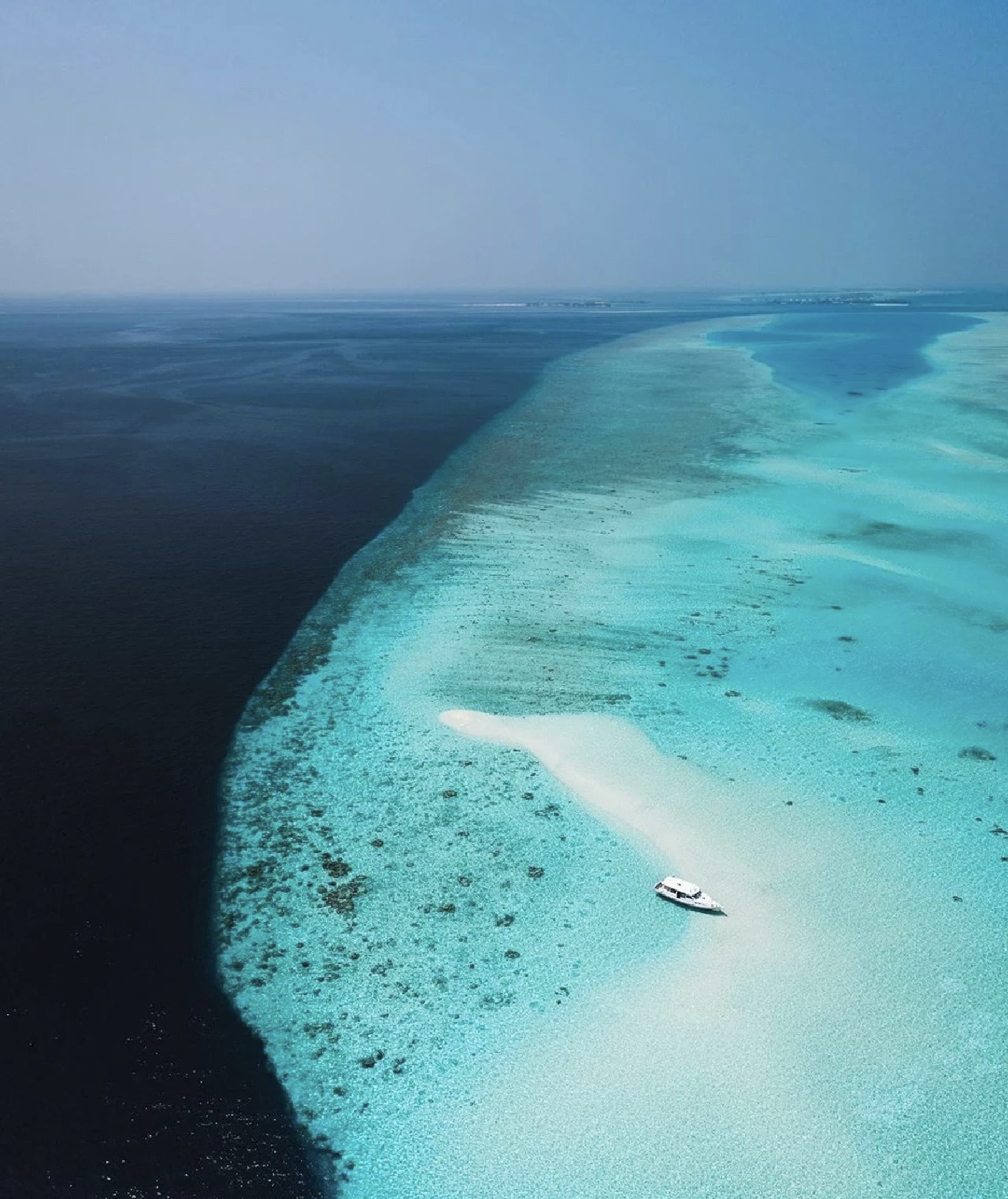 马尔代夫签证免签条件,淡季去马尔代夫选岛